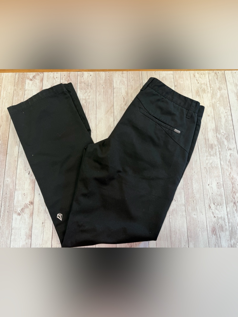 Men's Volcoms Black Stretch Performance Pants size 32